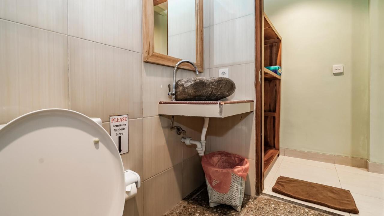The Village Guest House Убуд Екстер'єр фото