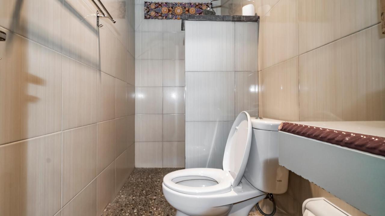 The Village Guest House Убуд Екстер'єр фото